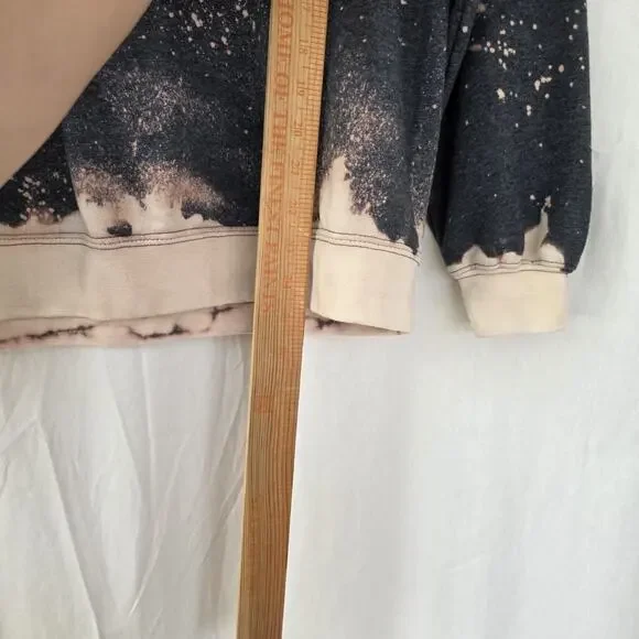 Upcycled Custom Pin Up Bolt Sweatshirt Size Medium Gray Americana Bleach Dye - Picture 8 of 9